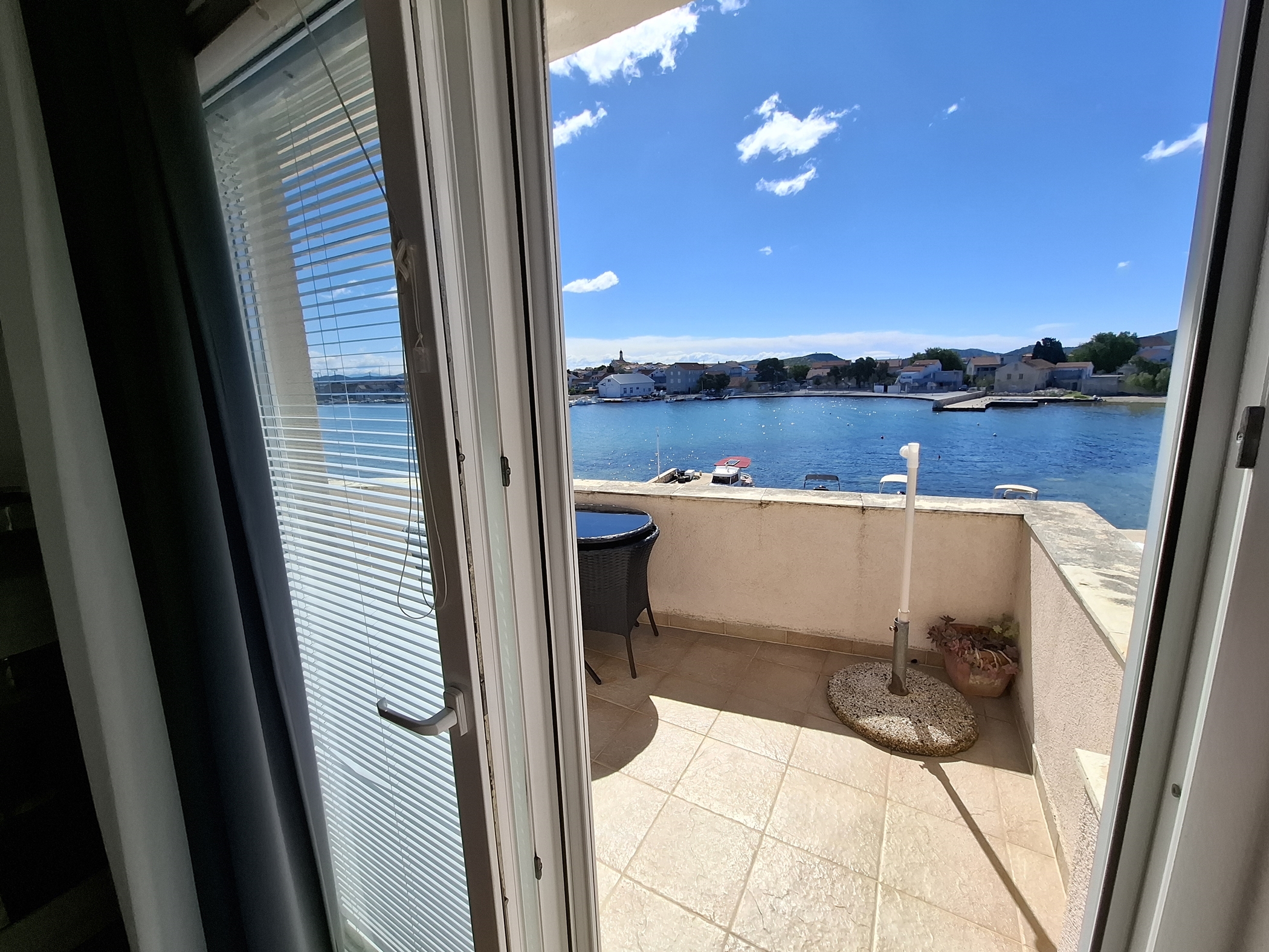 Amfora tourist agency