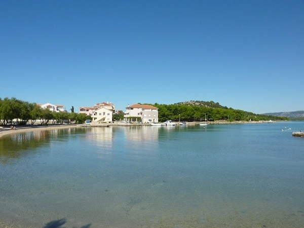 Amfora tourist agency