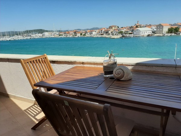 Amfora tourist agency