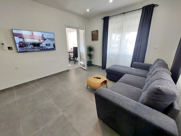 Amfora tourist agency