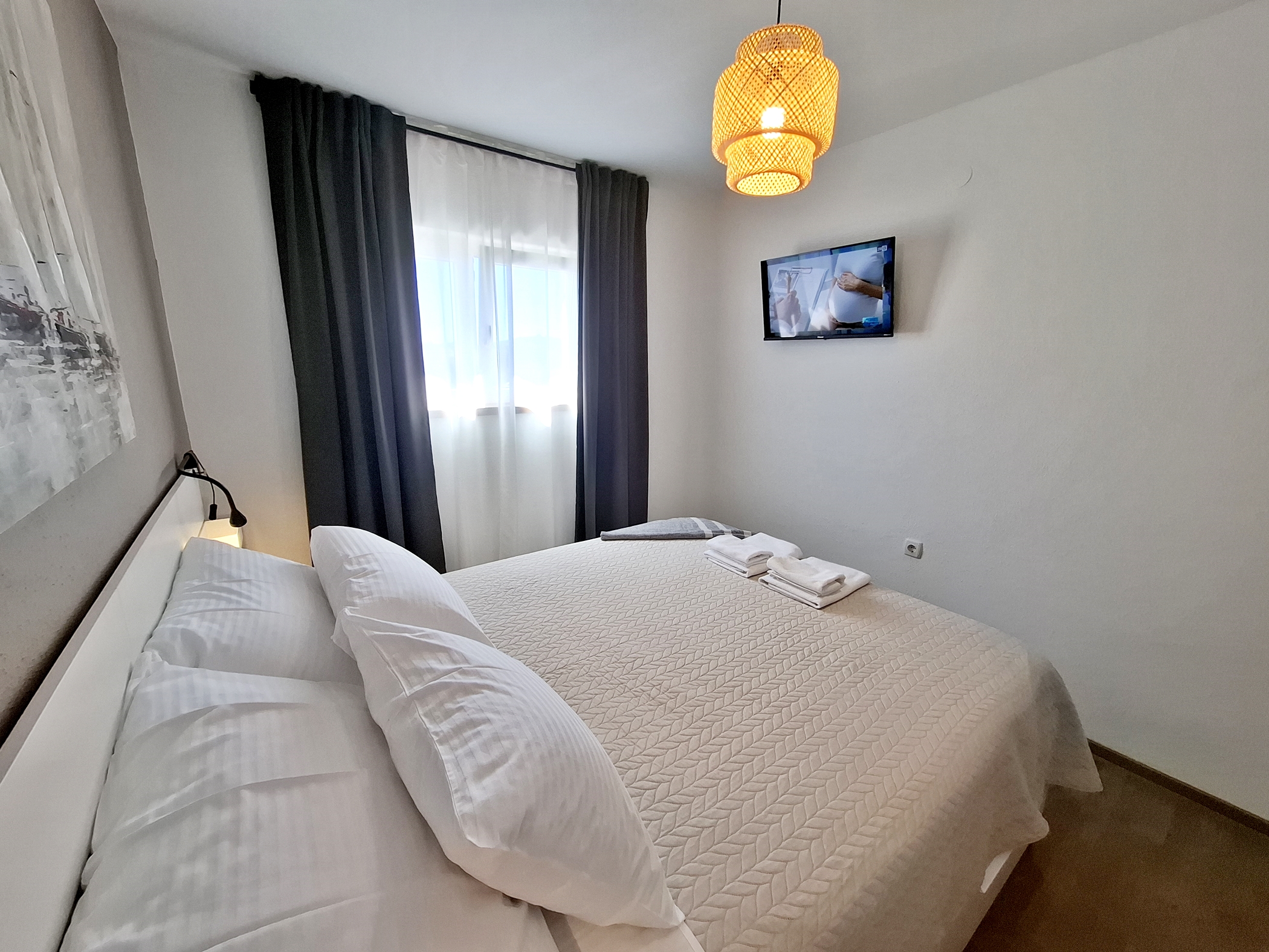 Amfora tourist agency