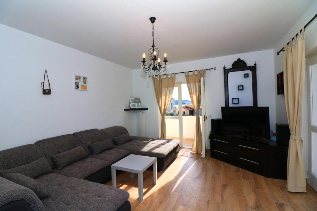 Amfora tourist agency