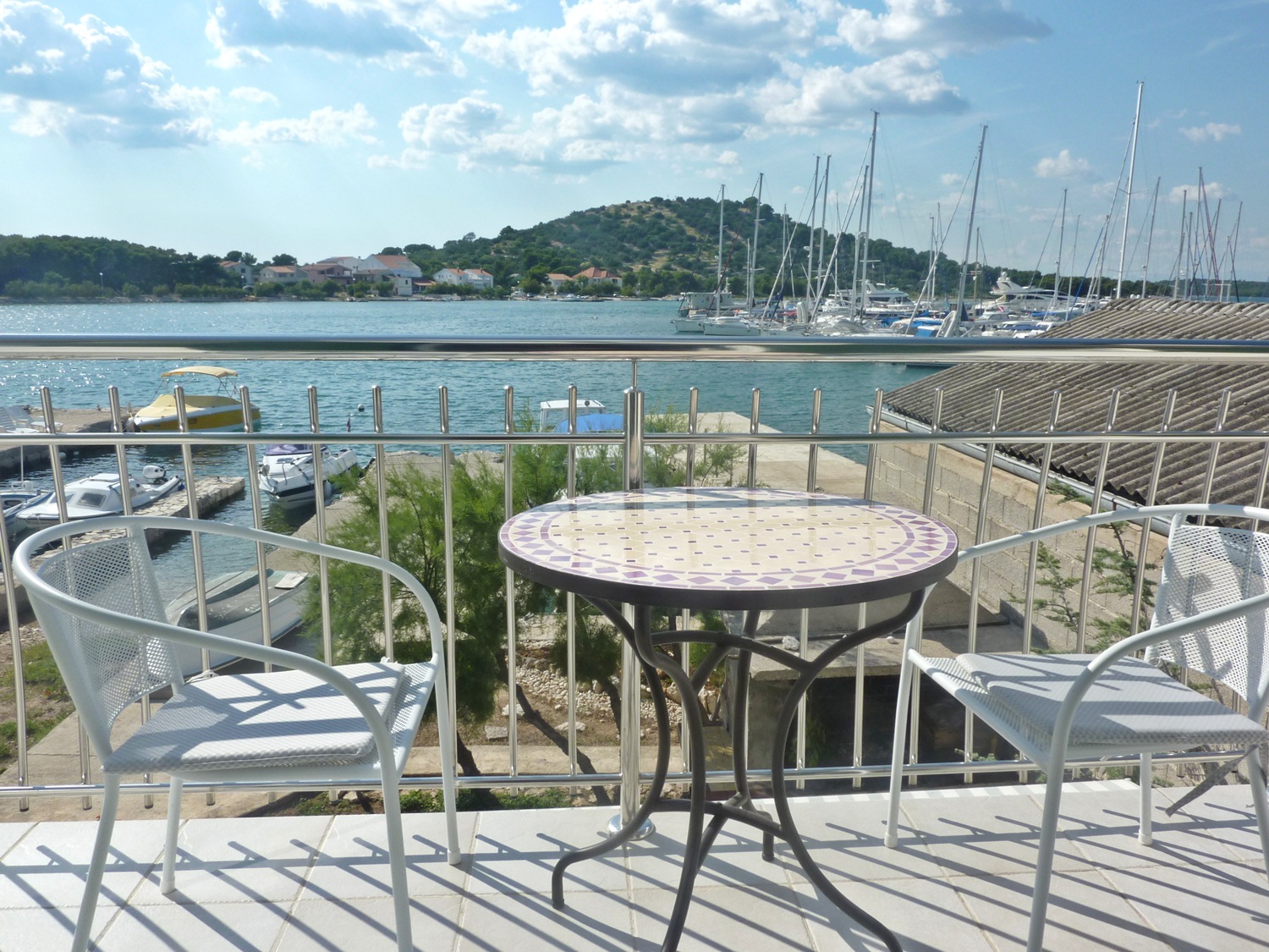 Amfora tourist agency