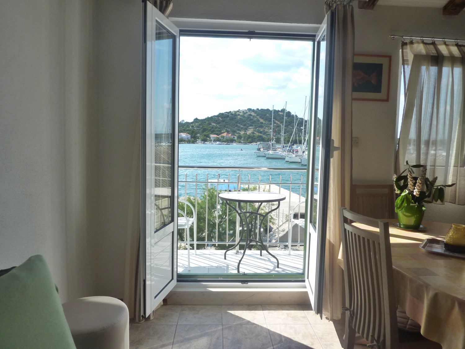 Amfora tourist agency