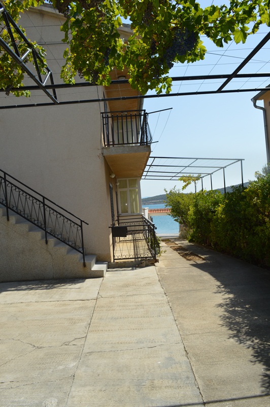 Amfora tourist agency